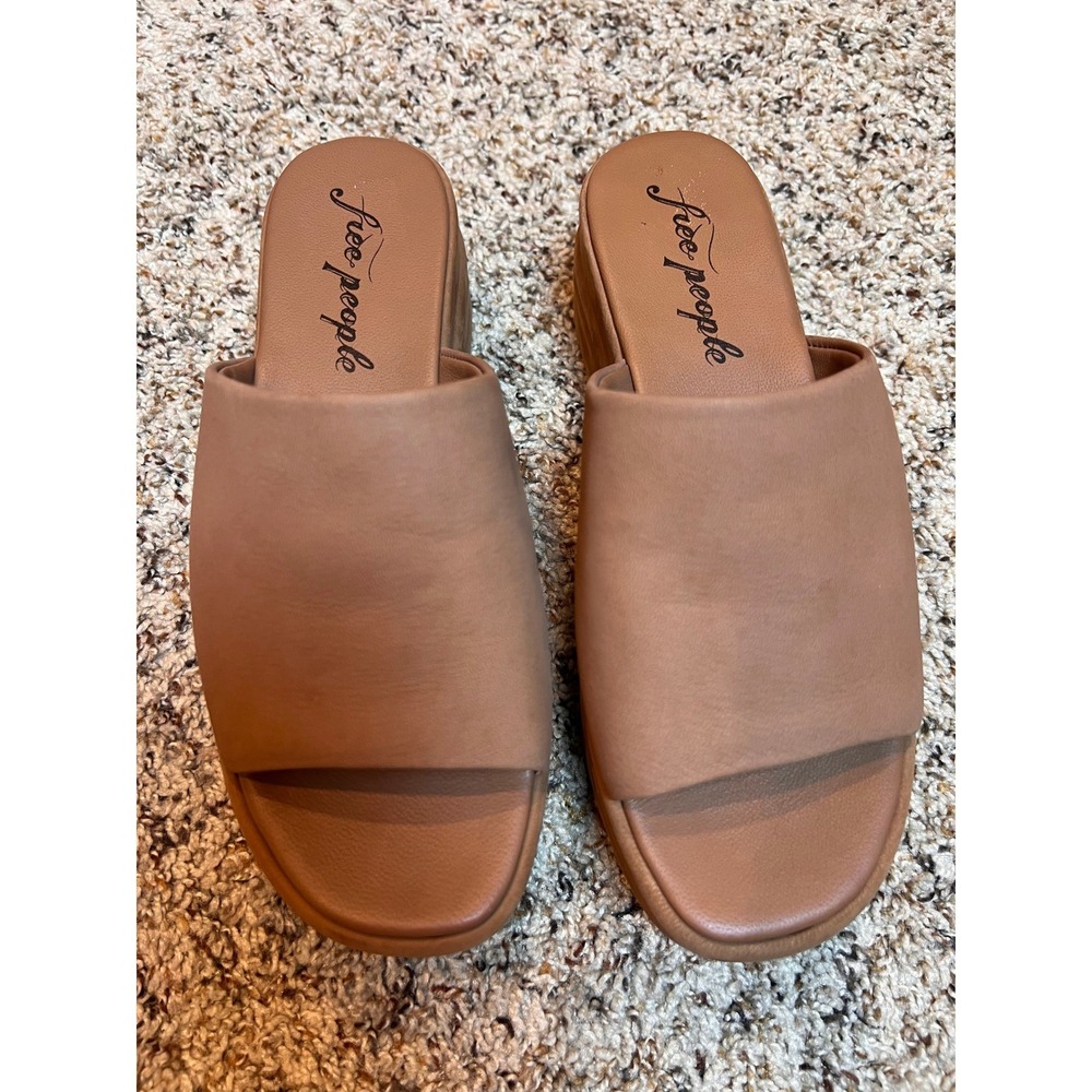 Free People Platform Slide Sandals Women 38 Tan Leather Wedge Boho Minimalist